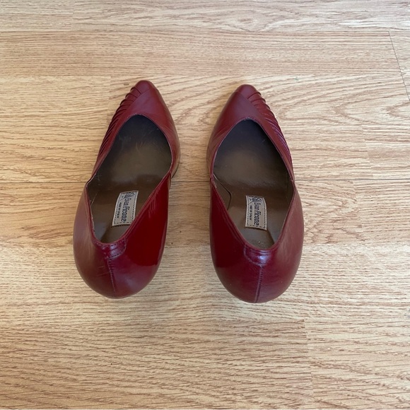 NWOT VINTAGE EVAN PICONE WOMEN’S MAROON CLOSED TOE HIGH HEEL SHOES SIZE 6.5M - Picture 12 of 16